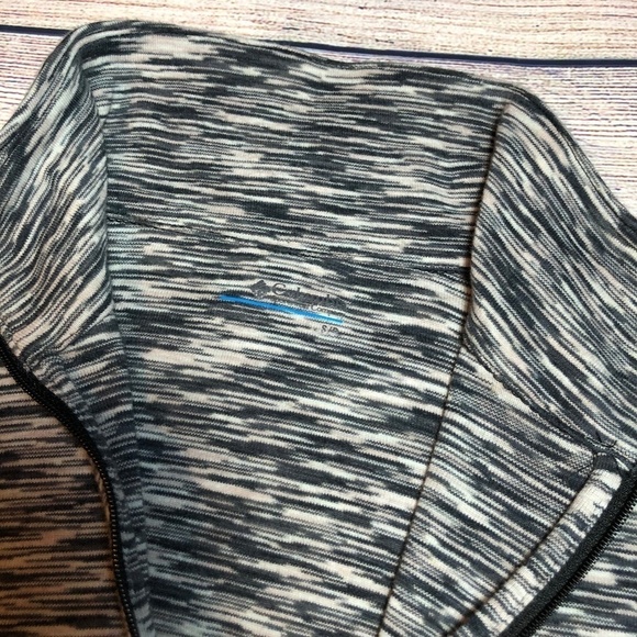 Columbia 1/4 Zip Pullover Size S - Picture 3 of 6